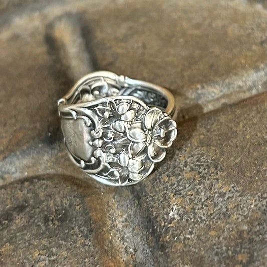 Sterling Silver Ring - 1940 Floral Design