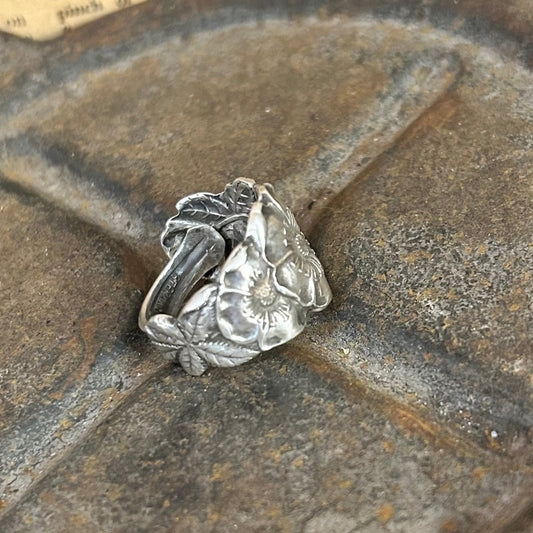 Antique Sterling Ring - Floral Design