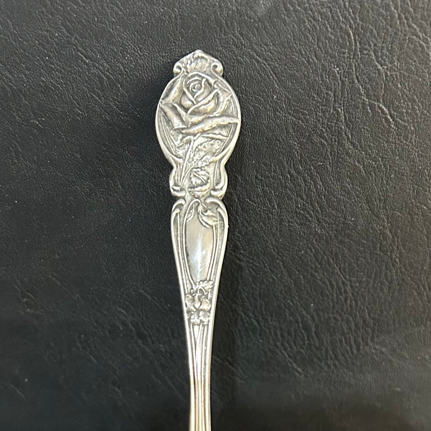 Sterling Silver Ring - Raised Rose Design