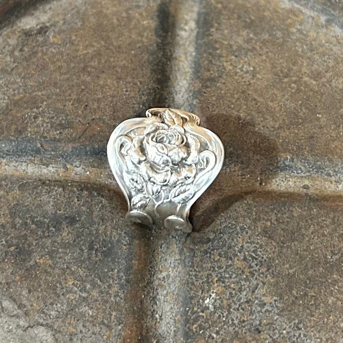 Sterling Silver Ring - 1902 Tea Rose