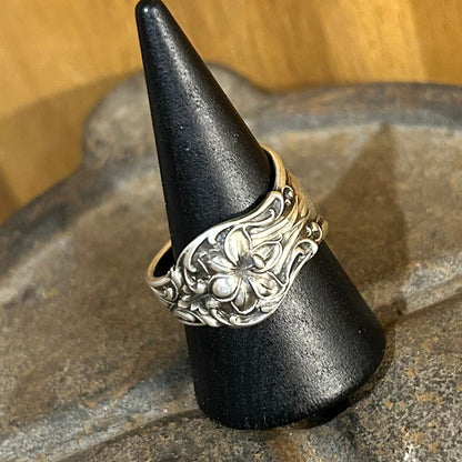 Sterling Silver Ring - 1940 Floral Design