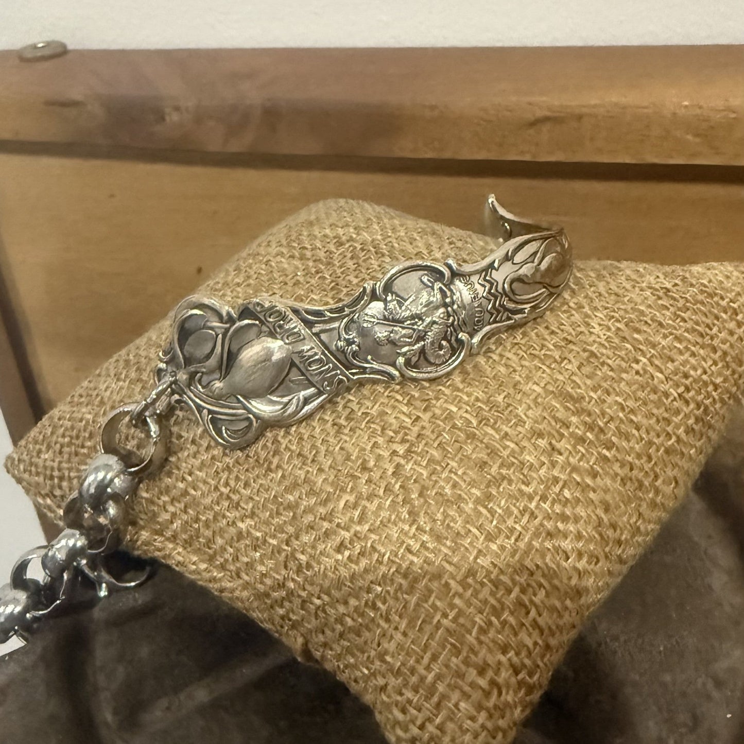 Sterling Aquarius Bracelet