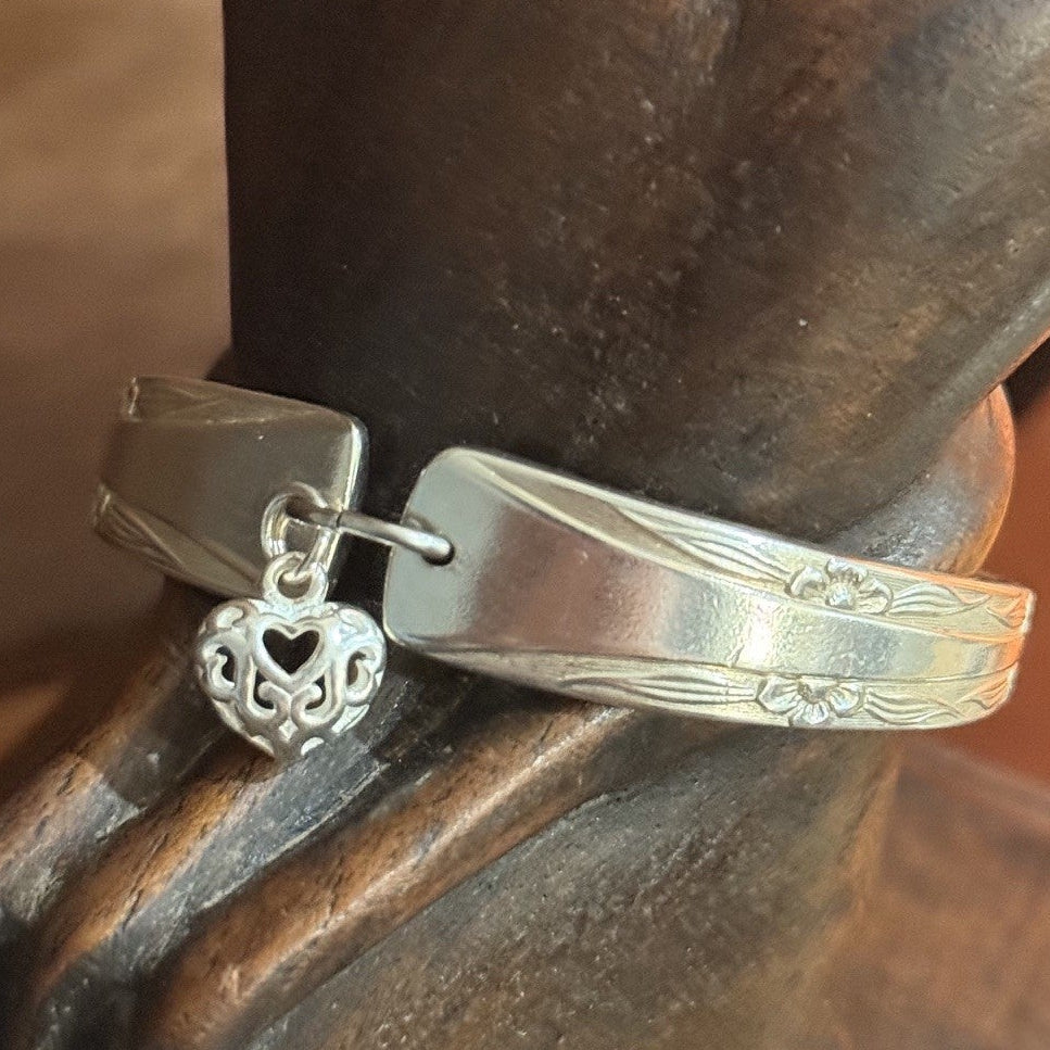 Vintage Heart Charm Bracelet