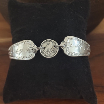 Grosvenor “Diane” Raven Bracelet | 1960s Wearable History