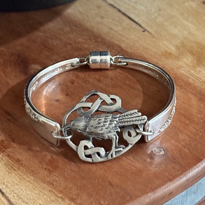 Vintage Princess Pattern Celtic Raven Bracelet