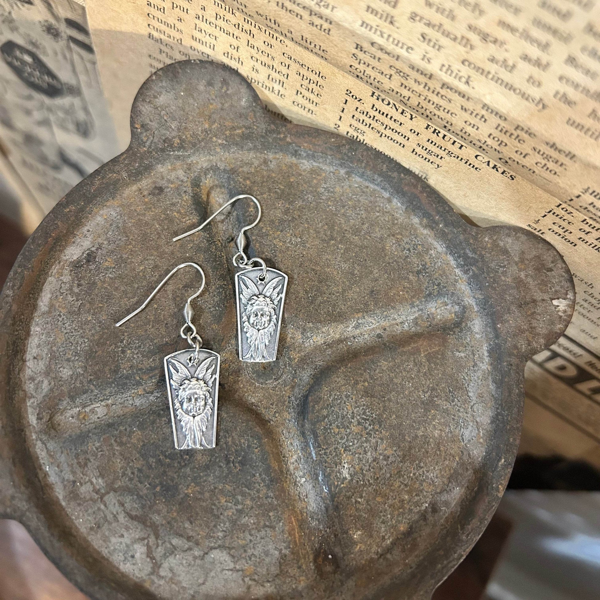 Silver Earrings - Dutch Cherub Angelic - Molly Made