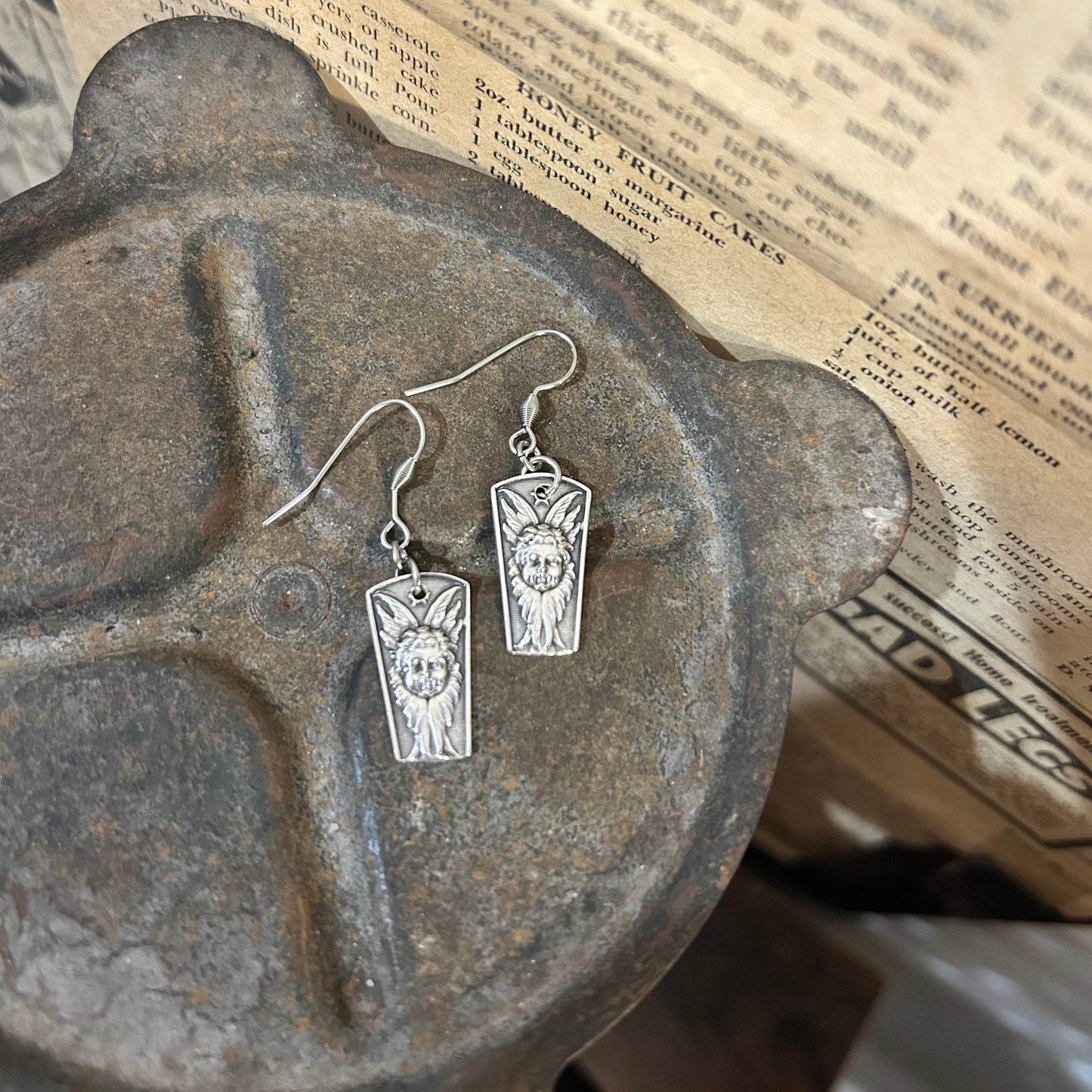 Silver Earrings - Dutch Cherub Angelic - Molly Made