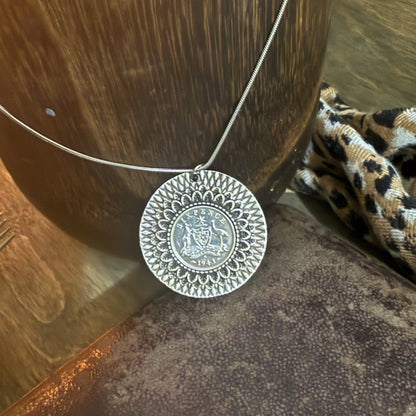 1943 Floral Disc Necklace