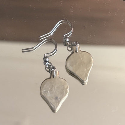 Pakistani Spoon Tip Heart Earrings