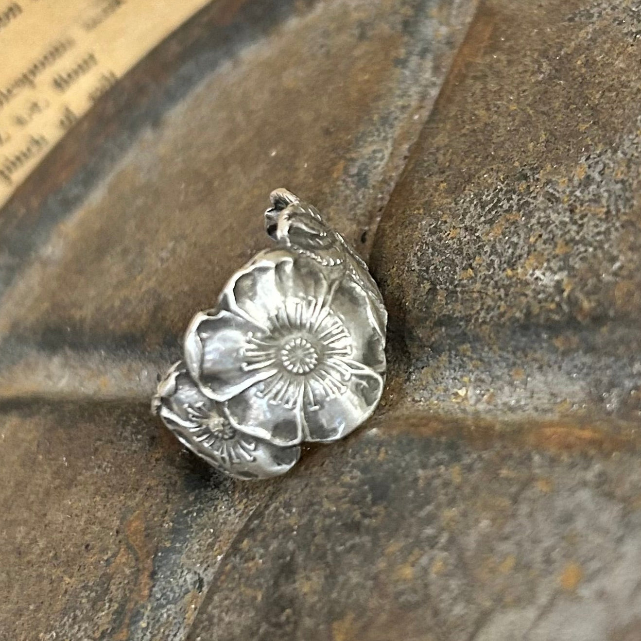 Antique Sterling Ring - Floral Design