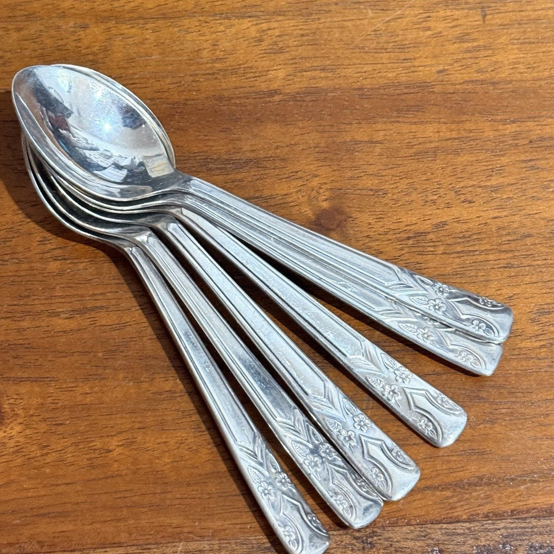 Vintage Grosvenor Gretel Silverware Bracelet | Lotus Flower