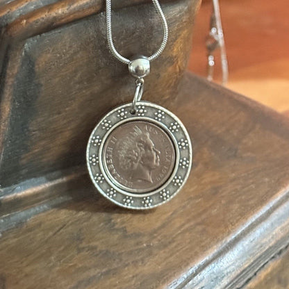 1999 Australian 10 Cent Coin Necklace