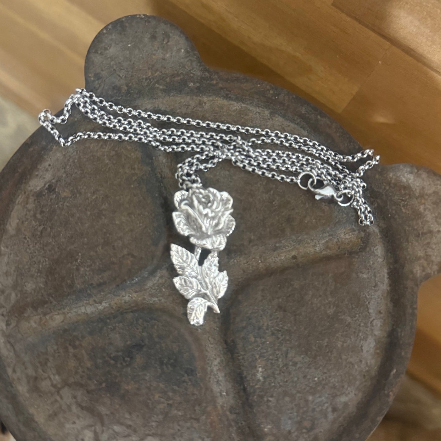 Hildesheimer 1920s Rose Necklace