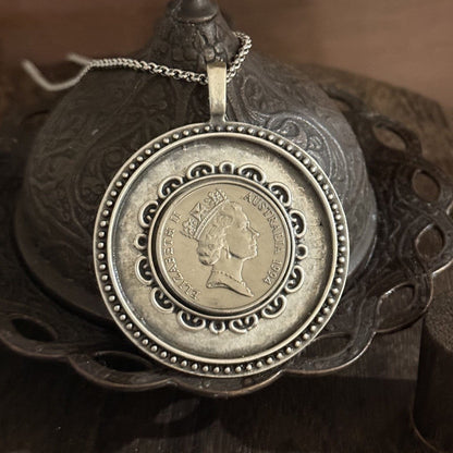 1994 Australian 20 Cent Coin Necklace