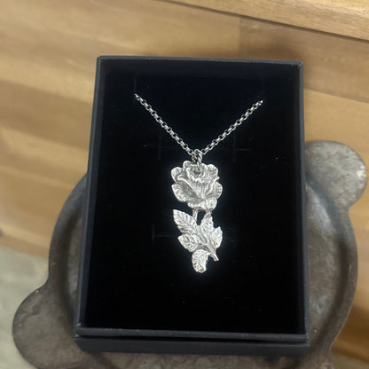 Hildesheimer 1920s Rose Necklace