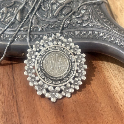 1983 Australian One Cent Coin Necklace