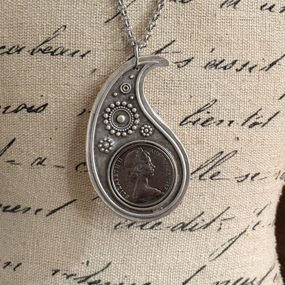 1967 Australian 20 Cent Coin Necklace