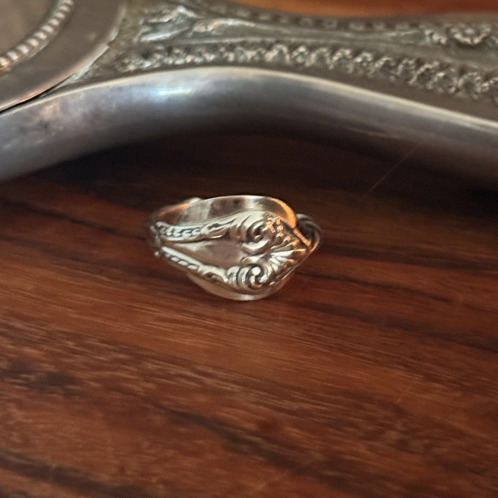 1913 Sterling Silver Sugar Nips Saddle Ring