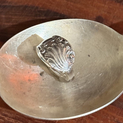 Vintage Rowbotham & Co Spoon Handle Band Ring