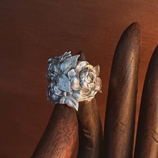 Antique Sterling Silver Rose Bouquet Band Ring