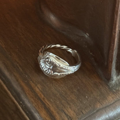 1913 Sterling Silver Sugar Nips Saddle Ring