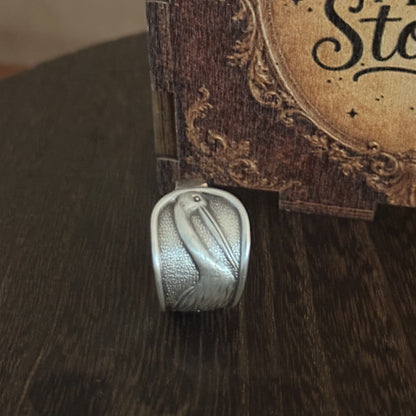 Rodd Australia Dr Stork Child’s Food Pusher Ring