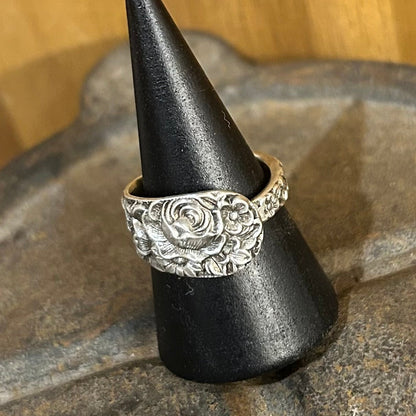 Sterling Silver Ring - Repousse 1900s