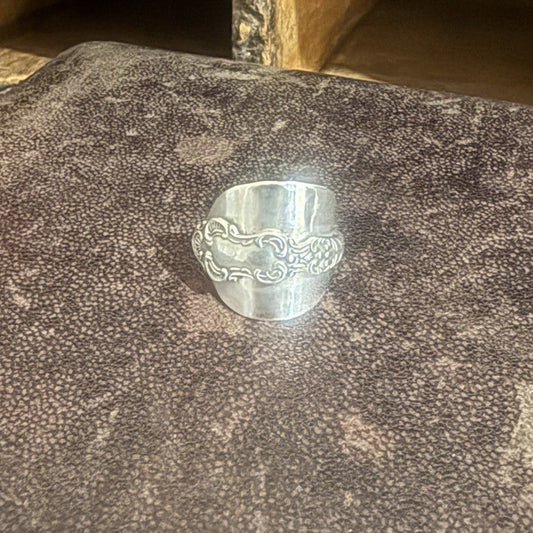 Sterling Silver Fiddle Saddle Ring