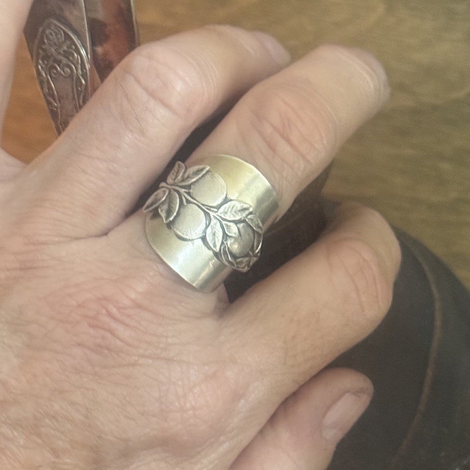 Sterling Silver 1940s Saddle Spoon Ring