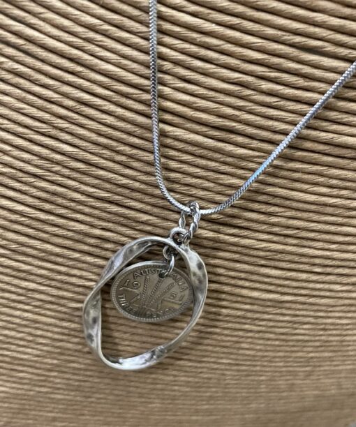 1951 Threepence Hammered Bezel Necklace - Image 2