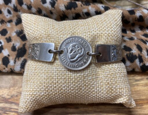 1960 Shilling Bracelet - Image 4