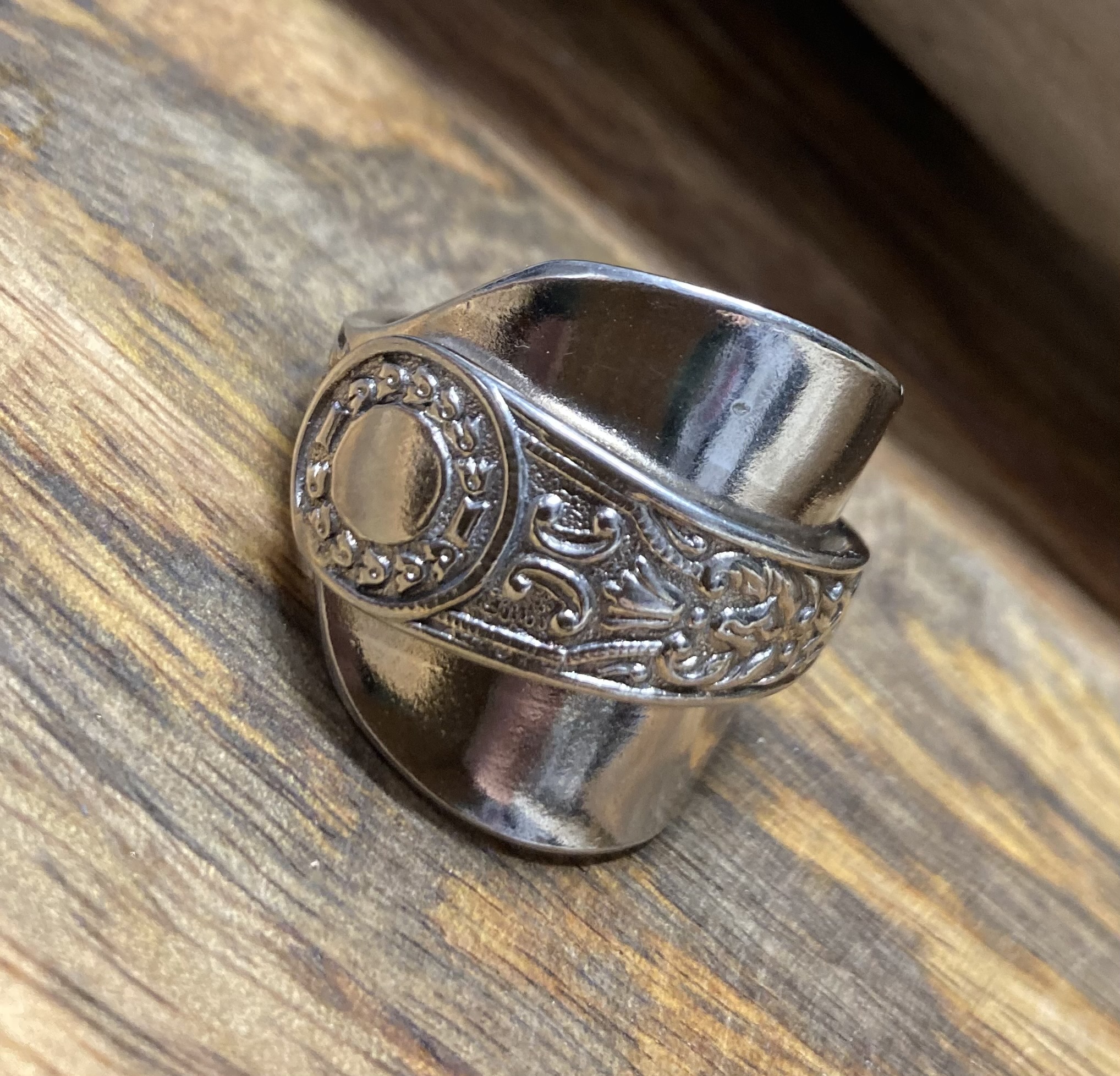 Decorative Spoon Ring - Molly Made