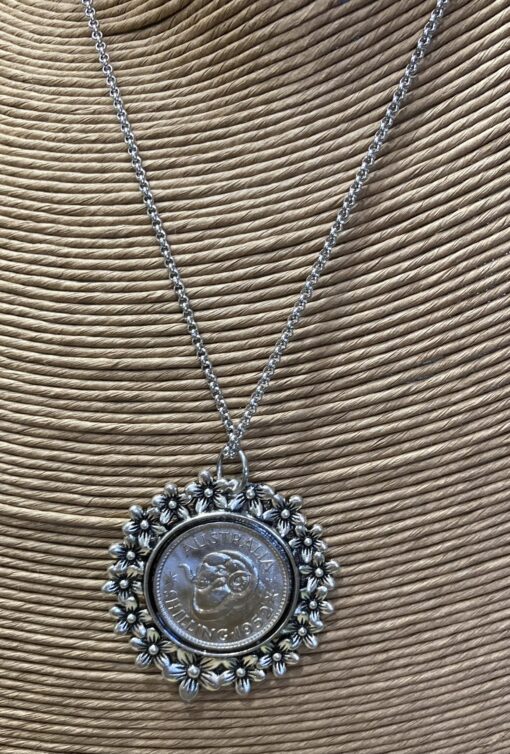1960 Shilling Flower Necklace - Image 2
