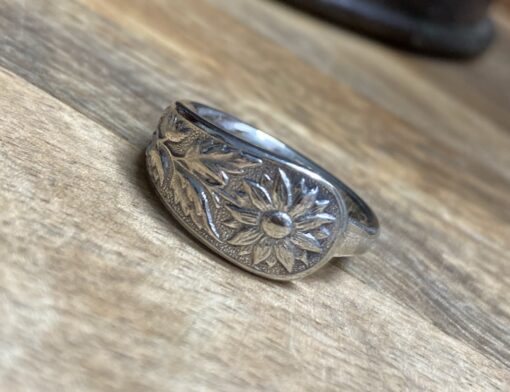 Sunflower Cutlery Ring
