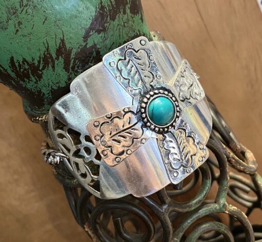 Chunky Lovelace Cuff Bracelet - Image 3
