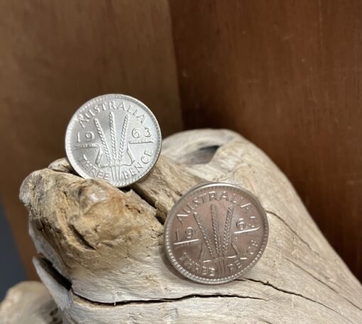 1963 Threepence Studs - Image 2