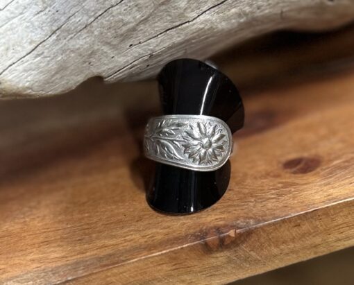 Sunflower Cutlery Ring - Image 3