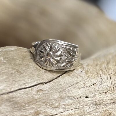 Sunflower Cutlery Ring