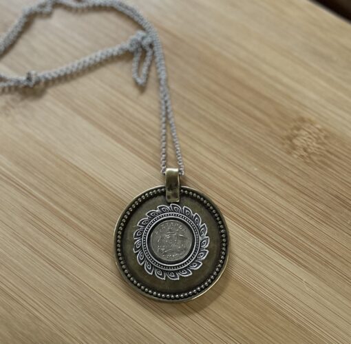 1959 Sixpence Layered Necklace - Image 3