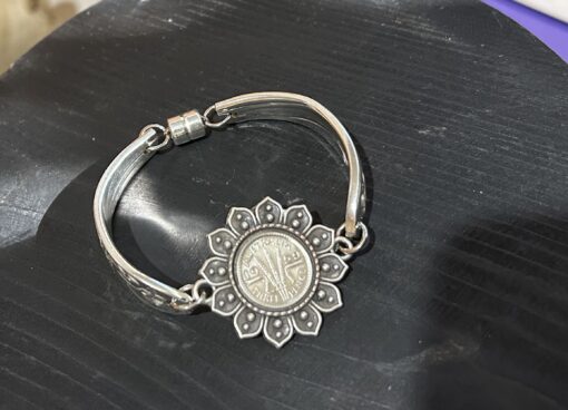1959 Australian Threepence Silverware Bracelet - Image 2