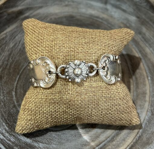 Ornate Chunky Vintage Bracelet - Image 3