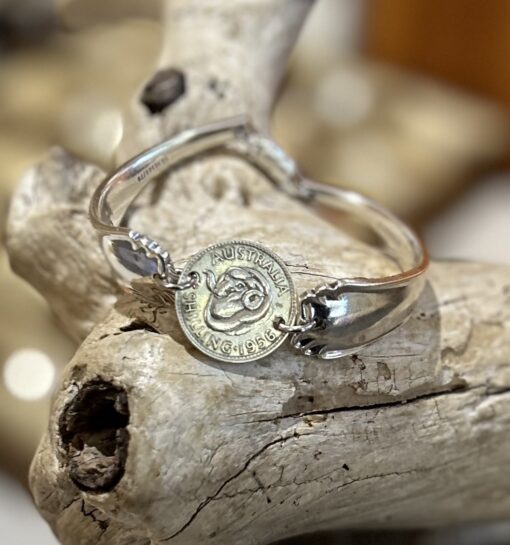 1956 Vintage Shilling Bracelet - Image 3