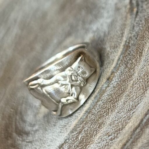 Puss in Boots Ring - Image 2
