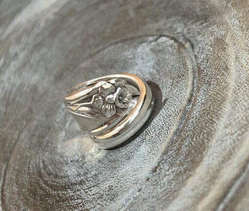 1950's Daffodil Silverware Ring - Image 3
