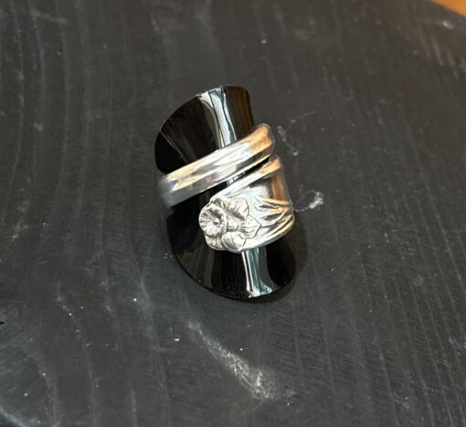 1950's Daffodil Silverware Ring - Image 4