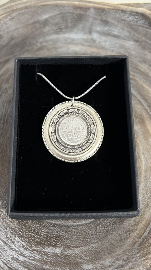 Double Bezel 1953 Threepence Necklace - Image 3