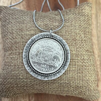 1963 Florin Alloy Necklace: Vintage Charm
