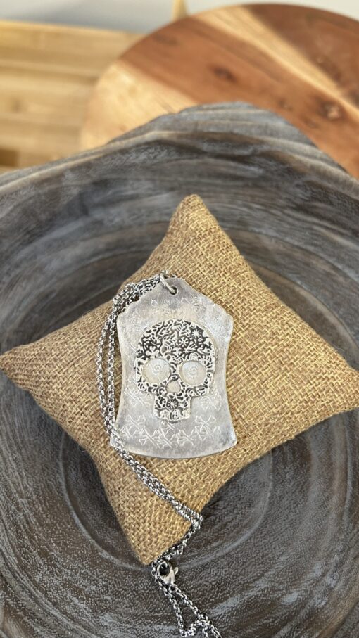 Skull Spoon Necklace - Image 3
