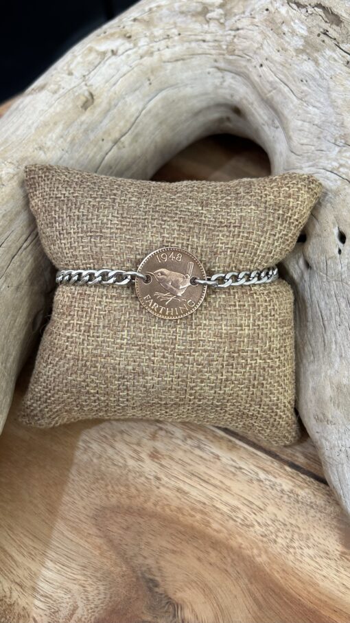 A Charming Piece Of Wearable History - Image 2