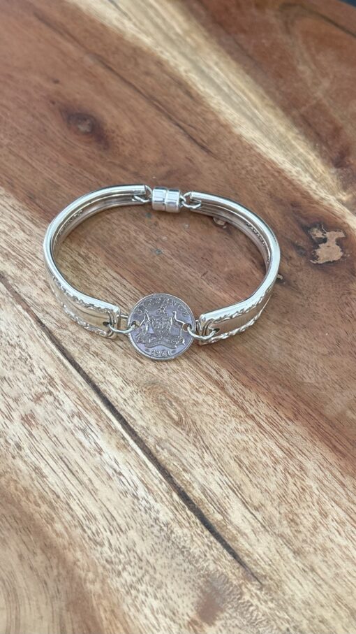 1961 Coronet Bracelet - Image 2